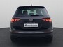 Volkswagen Tiguan 1.5TSI/150PK Life R line DSG · Navigatie · Apple/Android Car Play · Stoel-& stuurverwarming · Garantie tot april 2026 Of 100000km.