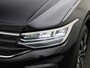 Volkswagen Tiguan 1.5TSI/150PK Life R line DSG · Navigatie · Apple/Android Car Play · Stoel-& stuurverwarming · Garantie tot april 2026 Of 100000km.
