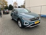 Volkswagen T-Roc 1.5 TSI 150pk 7-DSG AUTOMAAT Style Business