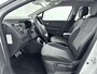 Renault Captur 1.3 TCe Intens 150PK | Automaat | Achteruitrijcamera | Navigatie | Keyless | LED Koplampen | Cruise Control | Lichtmetalen velgen 17"