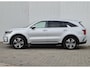Kia Sorento 1.6 T-GDI Plug-in Hybrid 4WD DynamicPlusLine 7p. / 7 Persoons / Fabrieksgarantie 31-01-2029 / Automaat / Trekhaak afneembaar / Trekgewicht 1450 kg / Bose Audio Systeem / Stuur-, en Stoelverwarming / Adaptief CC / Elektrische achterklep / Achteruitrijcamera /