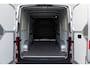 Volkswagen Crafter L3H2 2.0Tdi 140Pk Aut. | 2x Schuifdeur | Achteruitrijcamera | Trekhaak | 3.500Kg trekgewicht | 19'' | Reflex zilver