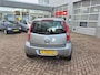 Opel Agila 1.0 12V