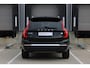 Volvo XC90 T8 Recharge AWD Plus Bright | Verwarmbare Voorstoelen | 360 Graden Camera | Getint Glas Achter | Parkeersensoren | Navigatiesysteem | Trekhaak | Adaptive Cruise Control | Panorama Dak | Electronic Climate Control | Standkachel | Dodehoekdetectie Met Correctie | Draadloze Telefoonlader | Apple Carplay/Android Auto | LED Koplampen | Lederen Bekleding