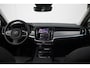 Volvo V90 T6 350PK Plug-in hybrid AWD Ultra Dark | Adaptieve Cruise Control met Pilot Assist | Verwarmde Stoelen Voor&Achter | Verwarmbaar Stuurwiel | Panoramisch Schuif-/kanteldak | Gelamineerde zijruiten en achterruit | Harman Kardon | Head-Up Display | Semi- Elektrische Trekhaak | 360º Camera | All-Seasonbanden | Blind Spot Information System | Verwarmbare achterbank | 19" Lichtmetalen wielen