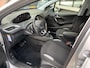 Peugeot 208 1.2 e-VTi Style , automaat, navigatie.