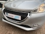 Peugeot 208 1.2 e-VTi Style , automaat, navigatie.