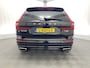 Volvo XC60 2.0 T5 250 pk AWD R-Design | Apple carplay | El. achterklep | 21 inch | Parkeer assistent |