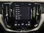 Volvo XC60 2.0 T5 250 pk AWD R-Design | Apple carplay | El. achterklep | 21 inch | Parkeer assistent |
