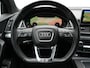 Audi Q5 50 TFSI e quattro S Line Plug In Hybrid 300pk Dealer O.H PHEV | Camera | Keyless | Sportstoelen Verwarmd | S Sportstuur | Navigatie Plus | Apple Carplay | Virtual | DAB | 20"L.M |