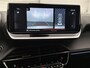 Peugeot 2008 SUV GT 130 pk Automaat | Navigatie | Achteruitrijcamera | Parkeersensoren Voor en Achter | Verwarmde Sportstoelen | LED Koplampen | Keyless Start | Dodehoek Detectie | Climate Control | Cruise Control | 17" Lichtmetalen Velgen | Apple Carplay/Android Auto |