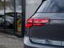 Volkswagen Golf 1.5 eTSI R-Line Business | 3x R-Line | IQ Light | Stoelverwarming | R Interieur | Privacy Glas | Camera | Stuurwiel Verwarmd | Climate Control | Adaptieve Cruise Control | Virtual Cockpit | Metallic Lak |