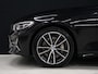 BMW 3-Serie Touring 330i High Executive NW TYPE [APPLE CARPLAY, PDC V+A, CRUISE CONTROL, HARMAN/KARDON, STOELVERWARMING, AUTOMATISCHE ACHTERKLEP, AUTOMATISCHE AIRCO, NIEUWSTAAT]