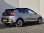 Hyundai Bayon 1.0 T-GDI Premium Handgeschakeld / Trekhaak Afneembaar / Trekgewicht 1110 kg / Achteruitrijcamera / Stuur-, en Stoelverwarming / Cruise control / Keyless Entry/Start / Apple Carplay Android Auto / Climate control /