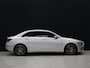 Mercedes-Benz A-klasse 200 Luxury Line [SFEERVERLICHTING, CAMERA, PDC V+A, CRUISE CONTROL, BLUETOOTH TELEFOON, STOELVERWARMING, TREKHAAK, NAVIGATIE]
