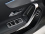 Mercedes-Benz A-klasse 200 Luxury Line [SFEERVERLICHTING, CAMERA, PDC V+A, CRUISE CONTROL, BLUETOOTH TELEFOON, STOELVERWARMING, TREKHAAK, NAVIGATIE]