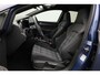 Volkswagen Golf 1.5 eHybrid 272 pk DSG GTE | IQ Light | Rondomzicht camera | Adaptief onderstel | Head-up display