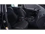 Volkswagen Golf 2.0 TDI Highline Navi 18Inch Durban Comfortpakket Winterpakket Massagestoel Half leder PDC v+a Xenon Trekhaak Clima Stoelverwarming private-glas