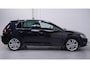 Volkswagen Golf 2.0 TDI Highline Navi 18Inch Durban Comfortpakket Winterpakket Massagestoel Half leder PDC v+a Xenon Trekhaak Clima Stoelverwarming private-glas