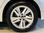 Volkswagen Golf 1.5 TSI Life Business | Memory stoelen | Camera | Full LED | Apple Carplay