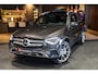 Mercedes-Benz GLC 300e 4MATIC AMG Premium Plus Leder Sportstoelen, Pano, Distronic Plus, 360 Camera, DAB, Infotainment/ Licht Advanced/ Off-Road Style/ Parkeer High-end/ seat comfort/ Comfort Pakket, Digitaal Display, MBUX, Trekhaak zwenk, Lmv 21''