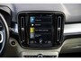 Volvo XC40 1.5 T4 Recharge Inscription | Adaptieve Cruise Control | Lederen Bekleding | Panoramadak | Dode Hoek Detectie | Standkachel | Getint Glas | Stoel-Stuur Verwarming |