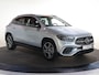 Mercedes-Benz GLA 250e Business Solution AMG | Panoramisch schuifdak | Night pakket | Achteruitrijcamera | Led Koplampen |