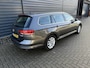 Volkswagen Passat Variant 1.6 TDI PDC V+A verw.stoelen Navi