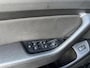 Volkswagen Passat Variant 1.6 TDI PDC V+A verw.stoelen Navi
