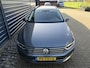Volkswagen Passat Variant 1.6 TDI PDC V+A verw.stoelen Navi