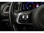 Volkswagen T-Roc Sport 1.5 TSI 150pk DSG Automaat Trekhaak, Panoramadak, Adaptive cruise control, Black Style, Achteruitrijcamera, Elektrische achterklep