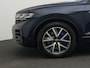 Volkswagen Touareg 3.0 TSi 462 pk tiptronic eHybrid 4MOTION R | Panoramadak | Servosluiting portieren | Leder 'Vienna' | Head-Up Display | Geheugenstoelen | Rondomzicht camera