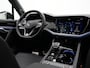 Volkswagen Touareg 3.0 TSi 462 pk tiptronic eHybrid 4MOTION R | Panoramadak | Servosluiting portieren | Leder 'Vienna' | Head-Up Display | Geheugenstoelen | Rondomzicht camera