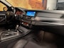 BMW 5-Serie 523i Executive Aut PDC Sportstoelen Leer/Stof