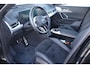 BMW iX1 xDrive30 Launch Edition NL-Auto!! Stoel Massage I HUD I Harman Kardon