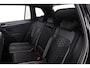 Volkswagen Tiguan R-Line Business+ 1.5 TSI 150pk DSG Automaat Panoramadak, Black Style, Adaptive cruise control, Achteruitrijcamera, Elektrische achterklep, LED matrix koplampen