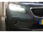 Volvo V40 Cross Country 2.0 D2 Nordic+ AUTOMAAT! LEER NAVI STAND. K. CRUISE CLIMA PDC TREKHAAK etc.