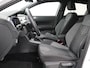 Volkswagen Taigo 1.0 TSI R-Line | 18"| Stoelverwarming | Camera | Keyless | Carplay |