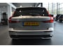 Volvo V60 2.0 T6 Plug-in hybrid AWD Plus Dark leer trekhaak camera !!