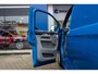 Ford E-Transit Cust. 320 L2H1 Limited 65 kWh | Adap cruise | Stoel/stuur verwarming | Camera | Apple Carplay/Android Auto | Navigatie | Ect! | Achteruitrijcamera | Apple Carplay/Android Auto|telefoonintegratie premium | Cruise control adaptief met Stop&Go