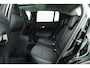 Jeep Avenger Summit 54 kWh | Warmtepomp | Winter Pack |Infotainment & Convenience Pack | Pano Schuif/ Kanteldak | Climate Control | Camera |