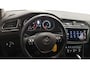 Volkswagen Tiguan Allspace 1.5 TSI DSG Comfortline 7p. | Climate Control | Camera | Parkeer sensoren | Trekhaak | Electrisch bedienbare achterklep | Stoelverwarming