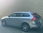 Volvo XC60 2.0 T5 FWD Summum | Leder | Trekhaak | Camera | Navigatie | Cruise control | Bi-Xenon | Elektrische achterklep | Stoelverwarming | Elektrisch verstelbare stoel met memory | Volledig onderhouden