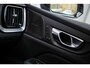 Volvo V60 2.0 T6 Plug-in hybrid AWD Plus Bright | Adaptieve Cruise Control | Trekhaak | Harman & Kardon | Stoel + stuurverwarming |