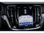 Volvo V60 2.0 T6 Plug-in hybrid AWD Plus Bright | Adaptieve Cruise Control | Trekhaak | Harman & Kardon | Stoel + stuurverwarming |