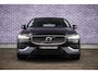 Volvo V60 2.0 T6 Plug-in hybrid AWD Plus Bright | Adaptieve Cruise Control | Trekhaak | Harman & Kardon | Stoel + stuurverwarming |