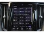 Volvo XC60 Recharge T6 AWD Inscription - Head-up display - 360º camera - 22' LMV - Harman Kardon - IntelliSafe Assist & Surround - Elektr. verstelbare voorstoelen met geheugen - Parkeerverwarming - Leder - Verwarmbaar stuurwiel - Stoelverwarming voor & achter - Full LED verlichting met bochtenverlichting - Draadloos telefoon opladen - Getint glas v.a. de B-stijl - Parkeersensoren voor & achter - Air Quality System