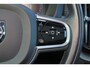 Volvo XC60 Recharge T6 AWD Inscription - Head-up display - 360º camera - 22' LMV - Harman Kardon - IntelliSafe Assist & Surround - Elektr. verstelbare voorstoelen met geheugen - Parkeerverwarming - Leder - Verwarmbaar stuurwiel - Stoelverwarming voor & achter - Full LED verlichting met bochtenverlichting - Draadloos telefoon opladen - Getint glas v.a. de B-stijl - Parkeersensoren voor & achter - Air Quality System