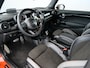 MINI John Cooper Works Mini 2.0 Chili 232 Pk Automaat DAB / Navigatie / 18 inch / Camera / Winterpakket