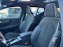 Volvo EX40 Twin Motor Performance Ultra Black Edition 82 kWh | Panoramadak | 20'' Velgen | 360 Camera | Harman Kardon | Power Seats | Pixel LED | Stoel en stuurwielverwarming |